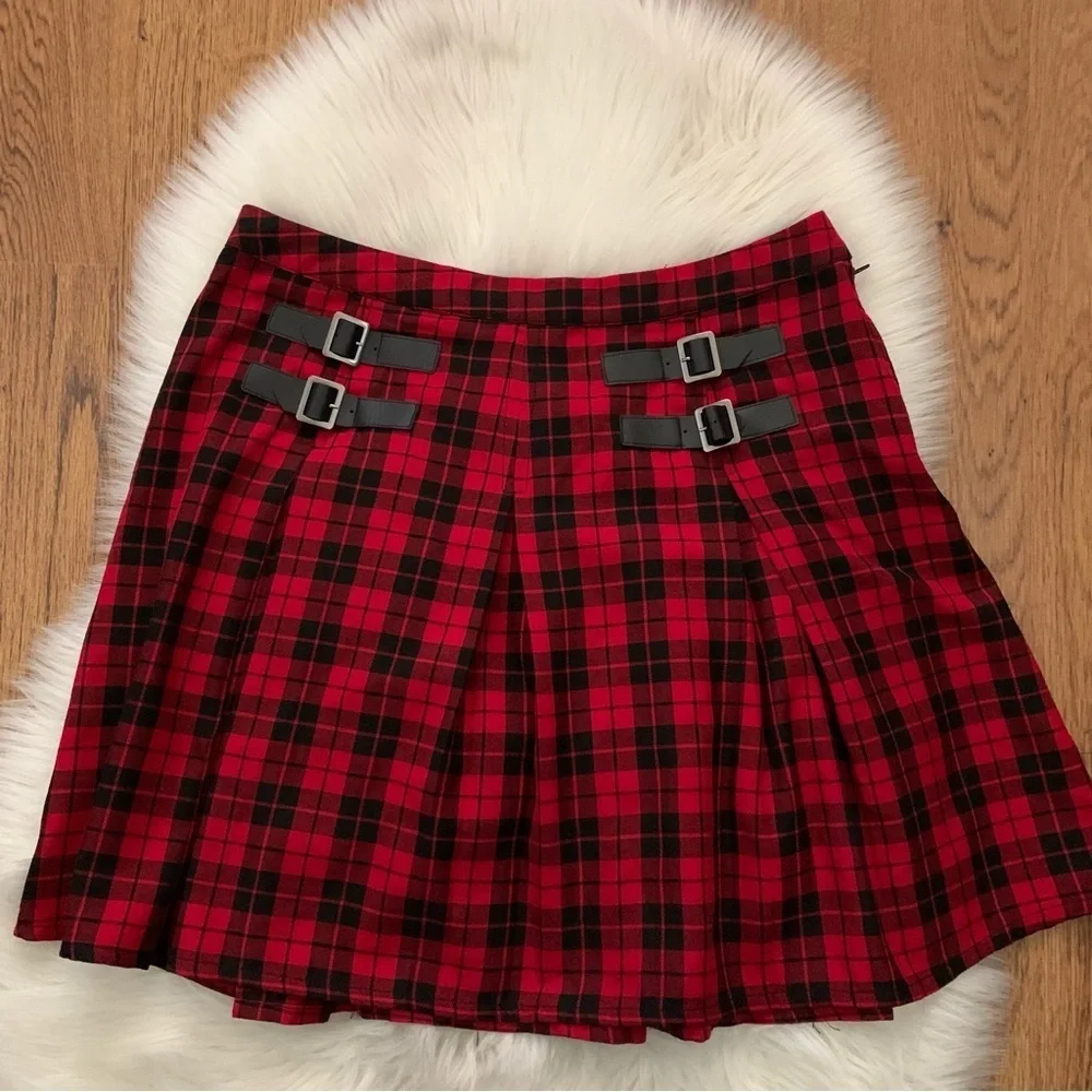 Hot Topic Red Plaid pleated unlined mini short length Skirt XL Gothic Girl